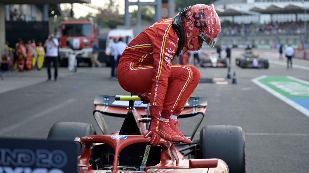 Carlos Sainz Secures Mexico City GP Pole, Norris Optimistic in Third